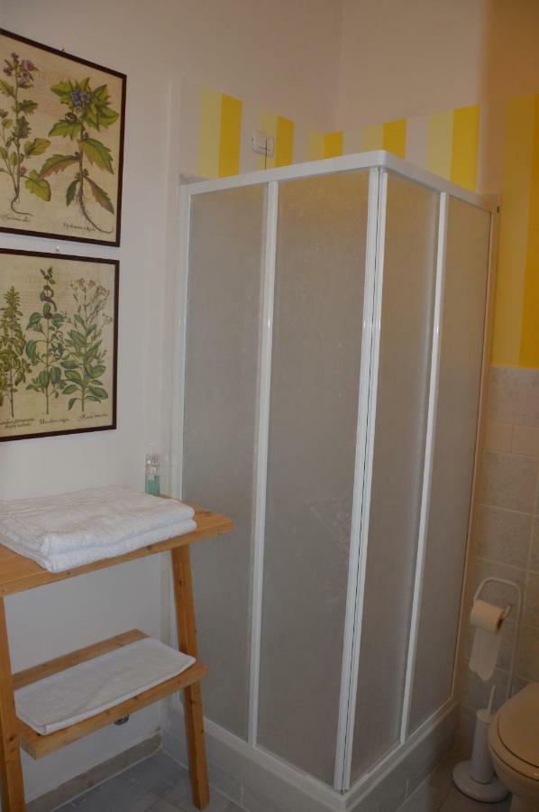 Casa Ciri Bed & Breakfast Foligno Exterior photo
